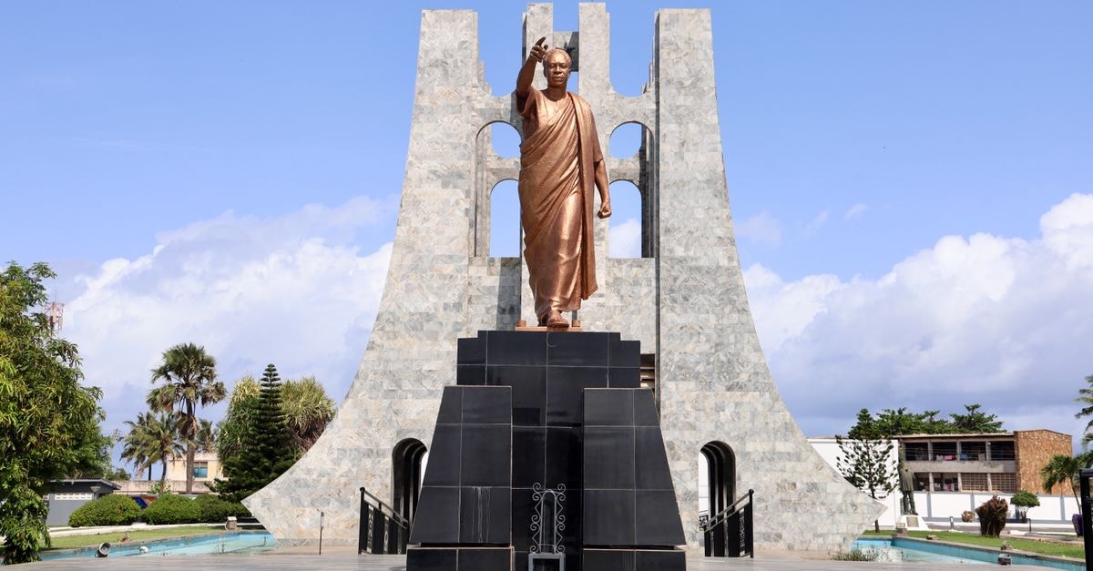 Ho, Ghana travel guide: a Volta Region welcome A striking view of the Kwame Nkrumah Mausoleum in Accra, showcasing the bronze statue and marble arch.