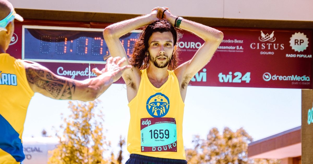 Sunshine Coast Marathon Festival medals salvaged after port intervention ahead of record 16,000-runner race Exhausted marathon runner crossing the finish line triumphantly under sunny skies.