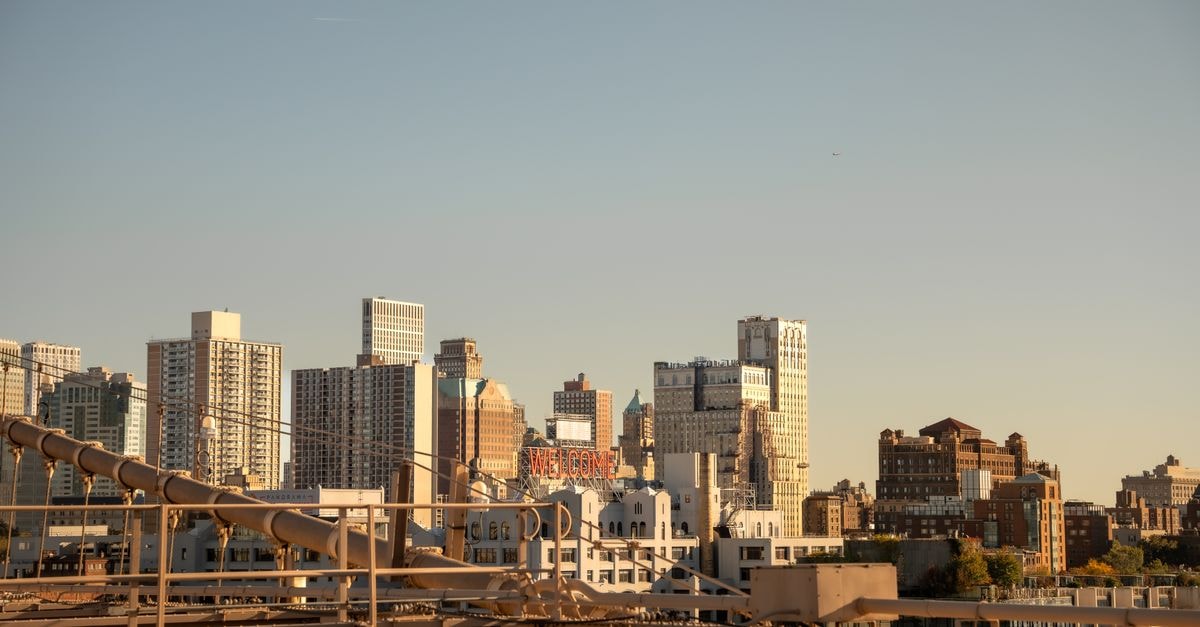 Brooklyn Vybe Hotel, Brooklyn — A Chic Flatbush Stay Near Kings Theatre Explore the iconic skyline of New York City captured from Brooklyn Bridge, showcasing urban architecture and vibrant city life.