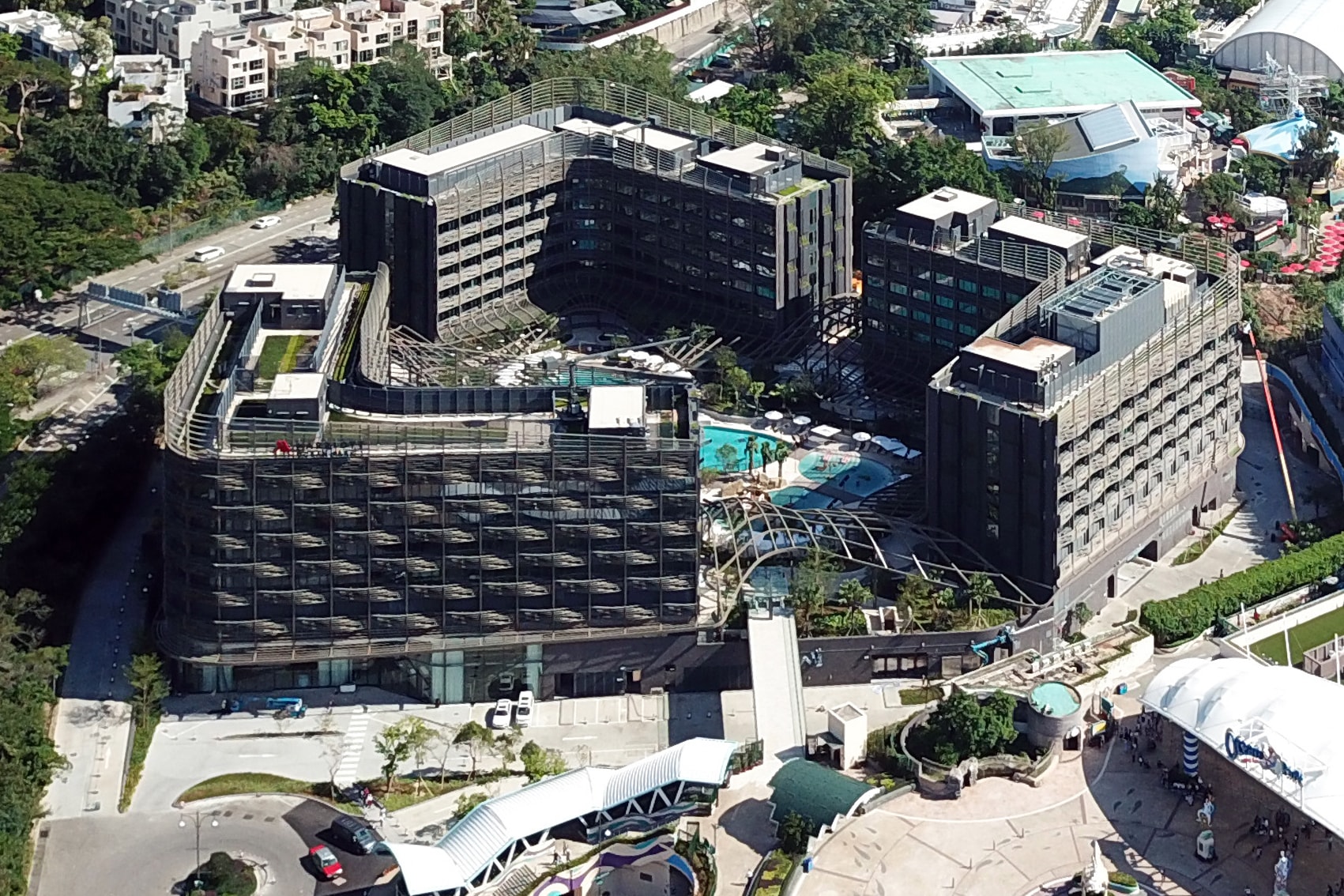 Hong Kong Ocean Park Marriott Hotel in Hong Kong: Right at the Doorstep of Ocean Park Ocean Park Marriott Hotel aerial view 201811.jpg