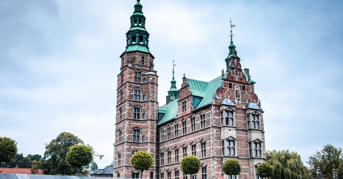 Hillerød travel guide: a green day trip from Copenhagen Historic Rosenborg Castle with Renaissance architecture in Copenhagen, Denmark.