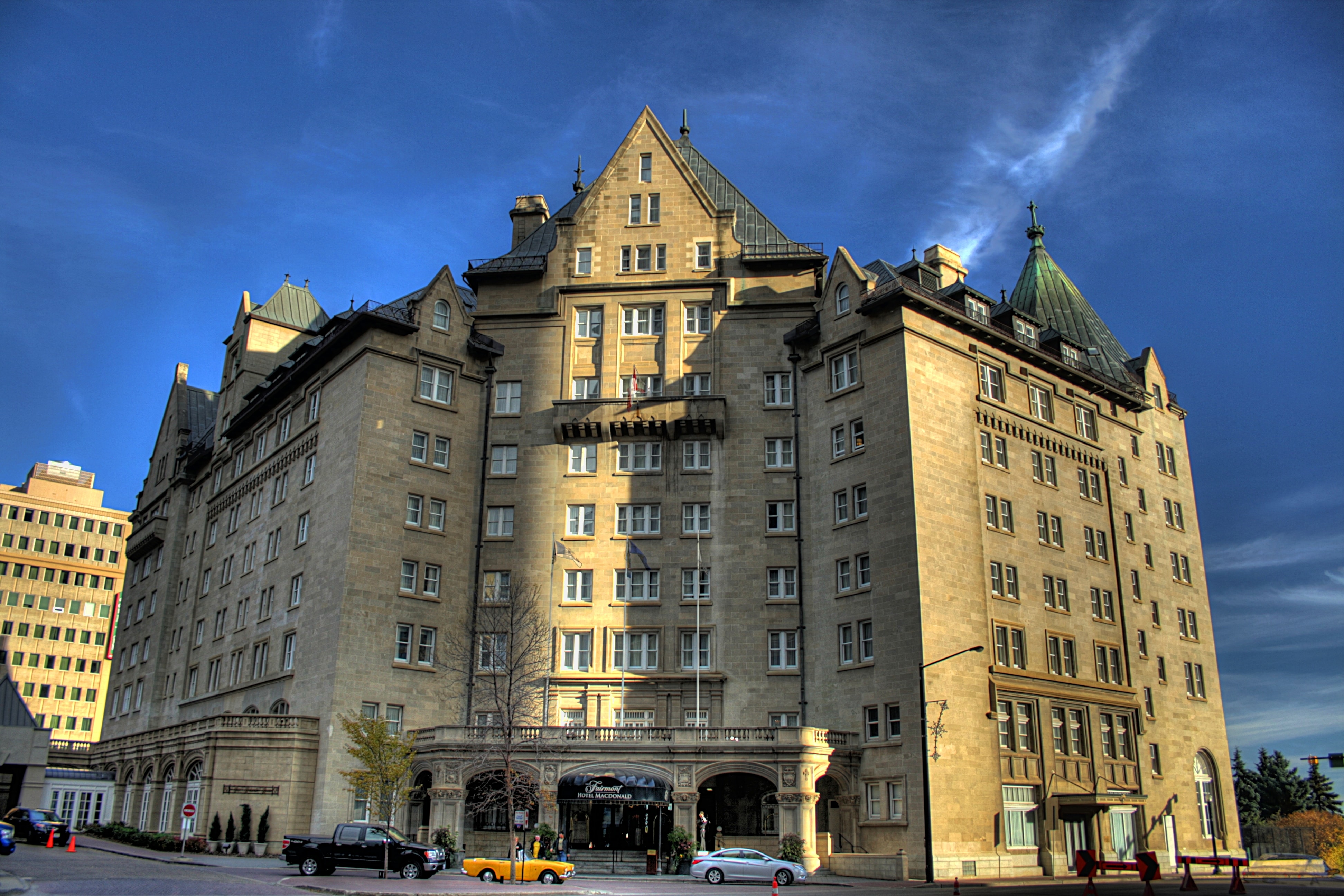 Hotel Macdonald Edmonton Alberta 1A.jpg
