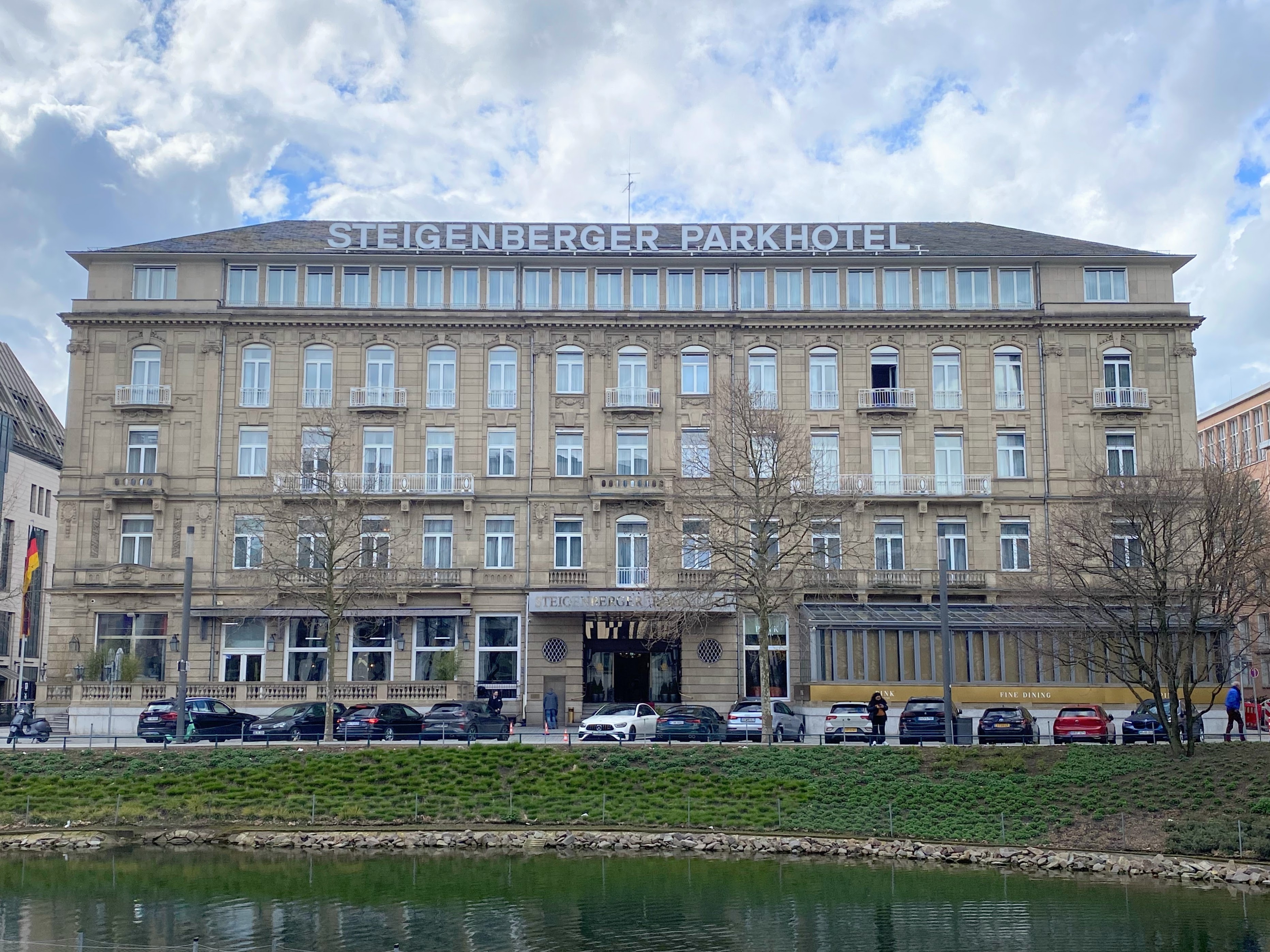 Steigenberger Parkhotel, Düsseldorf — A 1902 Sandstone Landmark on the Königsallee GER Düsseldorf, Königsallee 0046.jpg