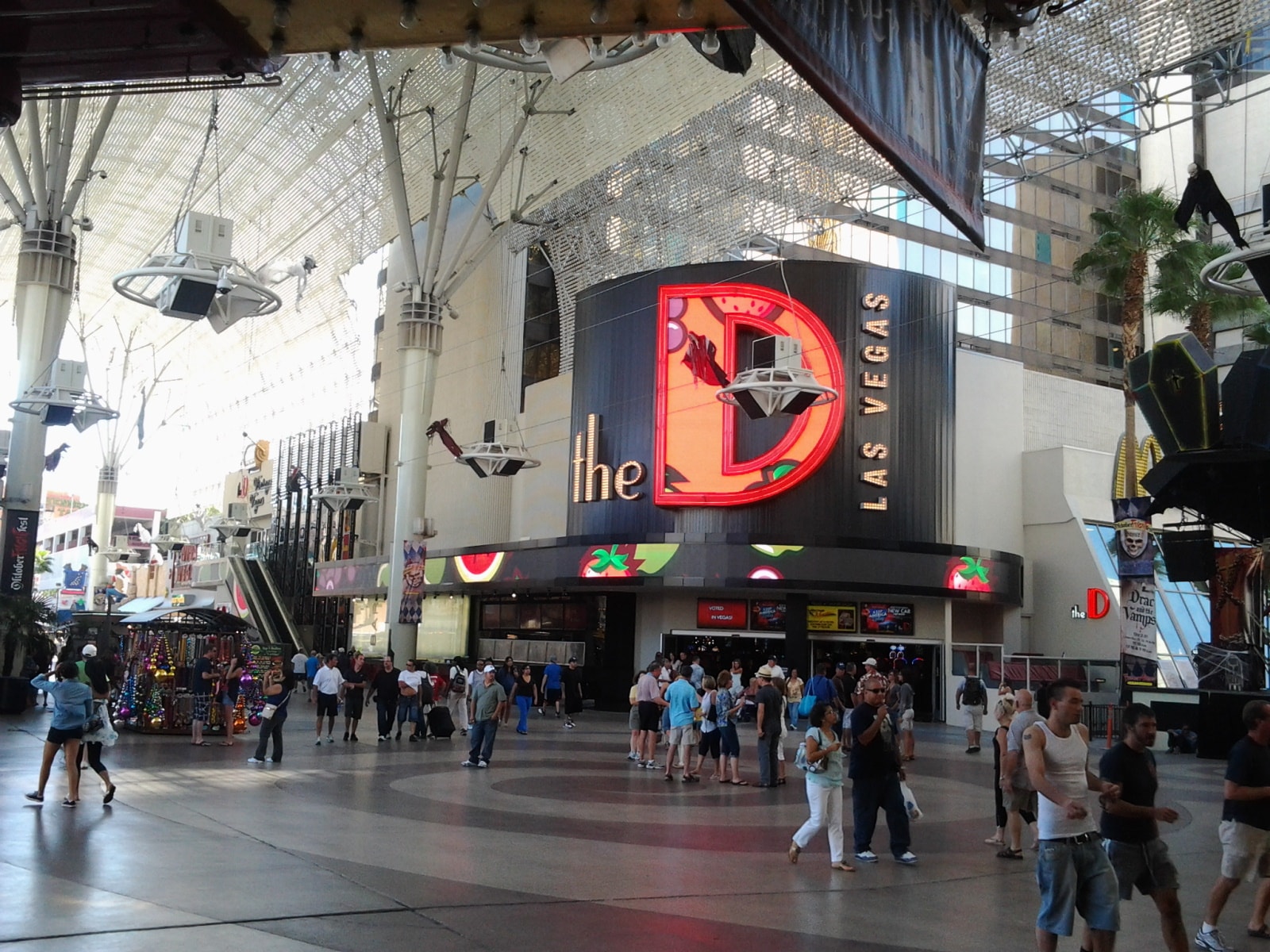 The D Las Vegas in Las Vegas: Downtown Fremont Street Casino Hotel The D Las Vegas October 2012.jpg