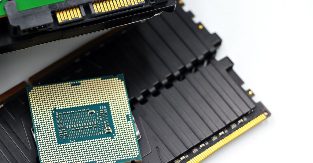 Samsung Logs Record Profit as AI Memory Boom Pushes Chip Shortage to 2028; CXMT Debut Reshapes DRAM Field Detailed view of a CPU chip and RAM modules, illustrating computer hardware components.