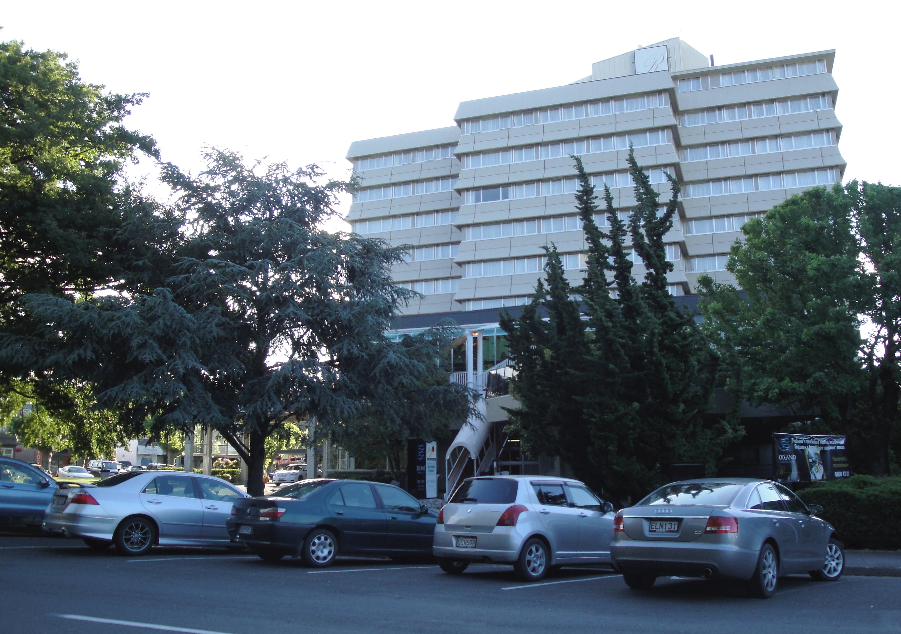 Rutherford Hotel.jpg