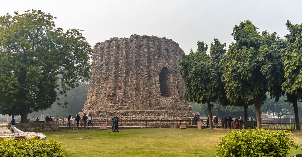 Ghaziabad travel guide: slow down and discover a Delhi-adjacent city Explore the historic Alai Minar in New Delhi's Qutub Complex, an iconic Indian landmark.