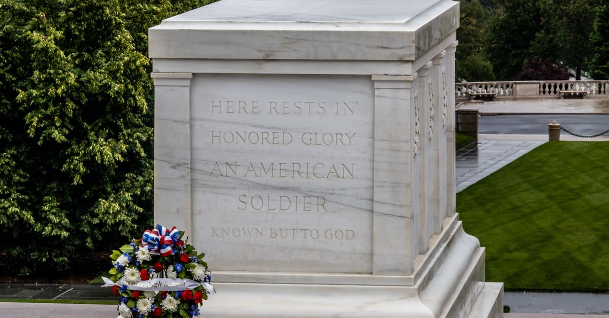 Iconic Tomb of the Unknown Soldier in Arlington, Virginia commemorating fallen soldiers.