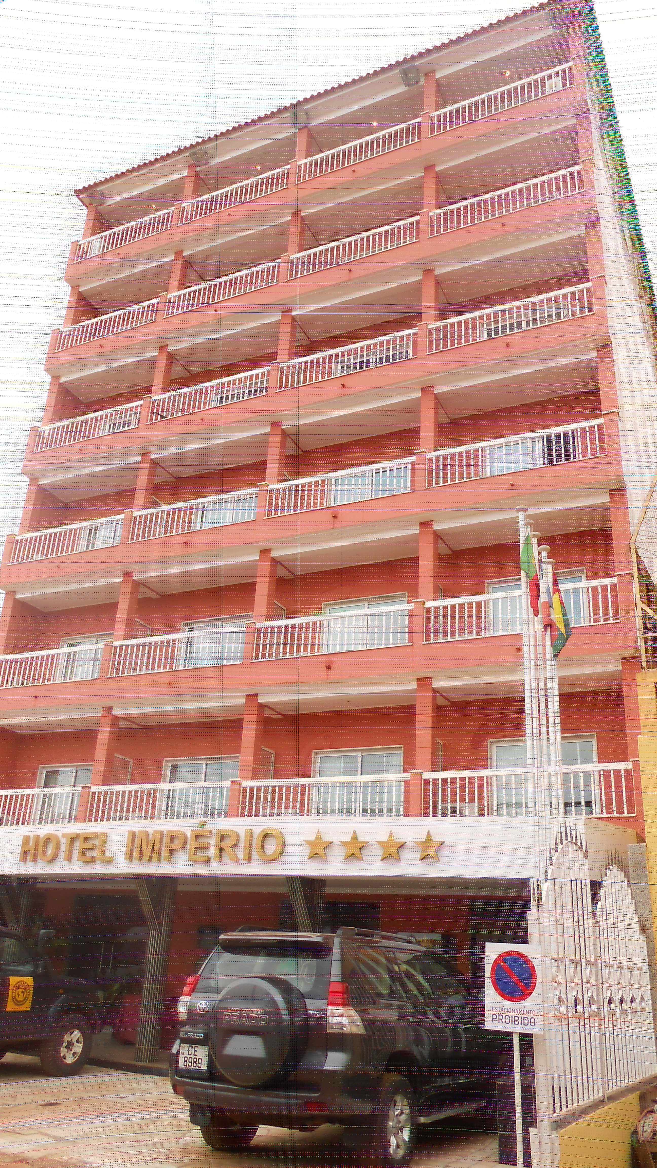 Hotel Império in Bissau: A Praça dos Heróis Nacionais Address with a Layered History Hotel Império, Bissau.jpg