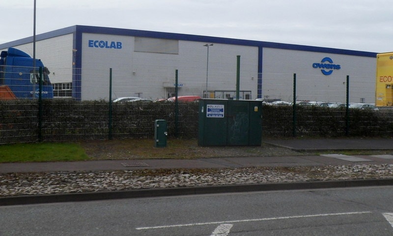 Ecolab 股價 280 美元插圖：優質水務複合成長股 vs. 市場要求的價格：Ecolab，Baghdad - geograph.org.uk - 3835965.jpg
