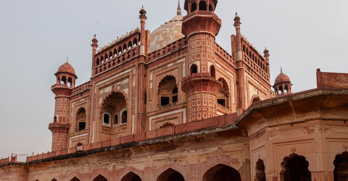 Hisar Travel Guide: Steel City Heritage and Hearty Flavors Stunning view of Safdarjung's Tomb showcasing its Mughal architecture in New Delhi, India.