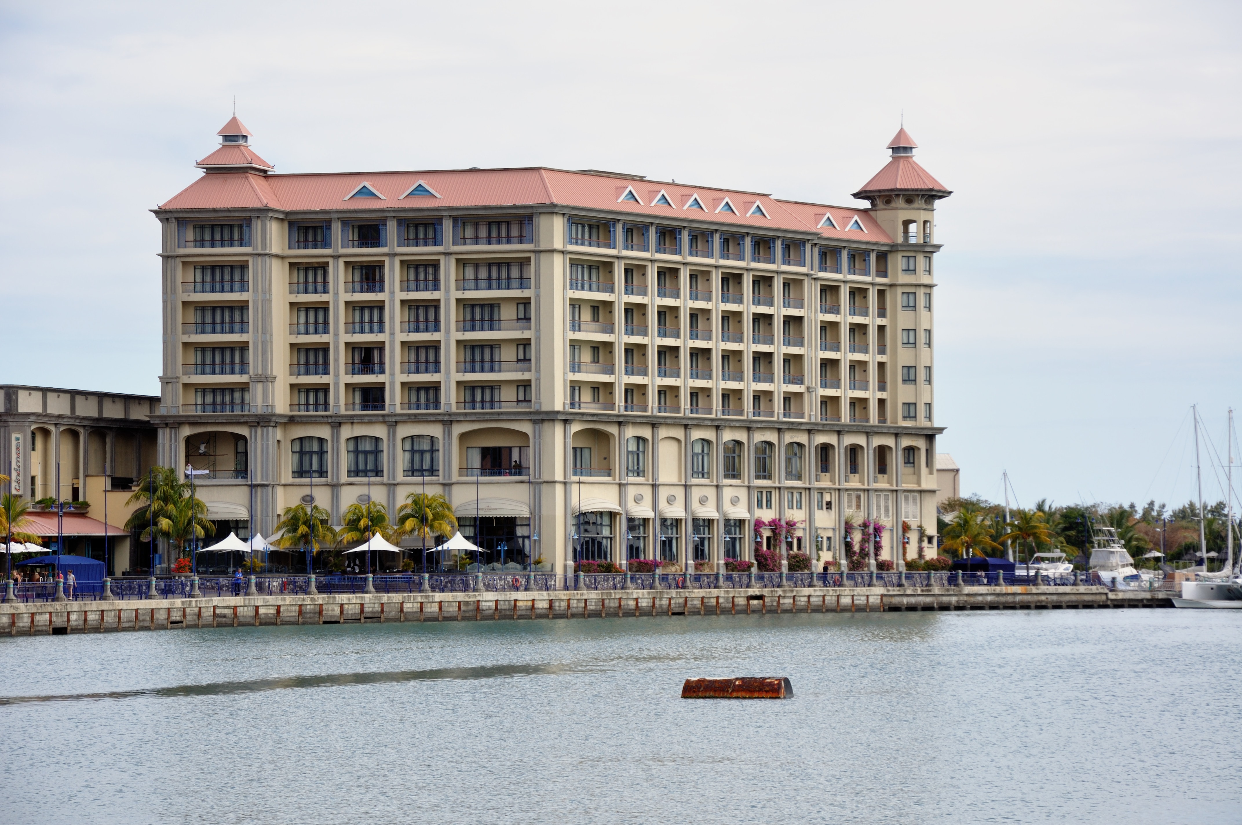 Labourdonnais Waterfront Hotel, Port Louis — The Caudan Heart of the Capital Mauritius 24.08.2009 08 21 16.jpg