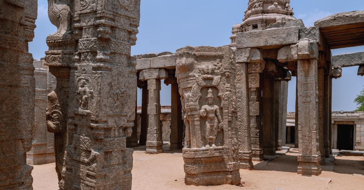 Nellore Travel Guide: Coastal Andhra Pradesh, Without the Fuss Intricately carved stone pillars at the historic Lepakshi Temple in Andhra Pradesh, India.
