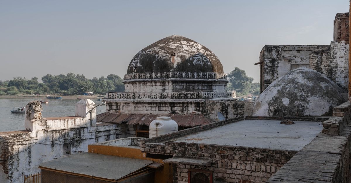 Bareilly Travel Guide: Slow Layers of an Old Uttar Pradesh City Ancient architectural structures by the Yamuna River in Mathura, India.
