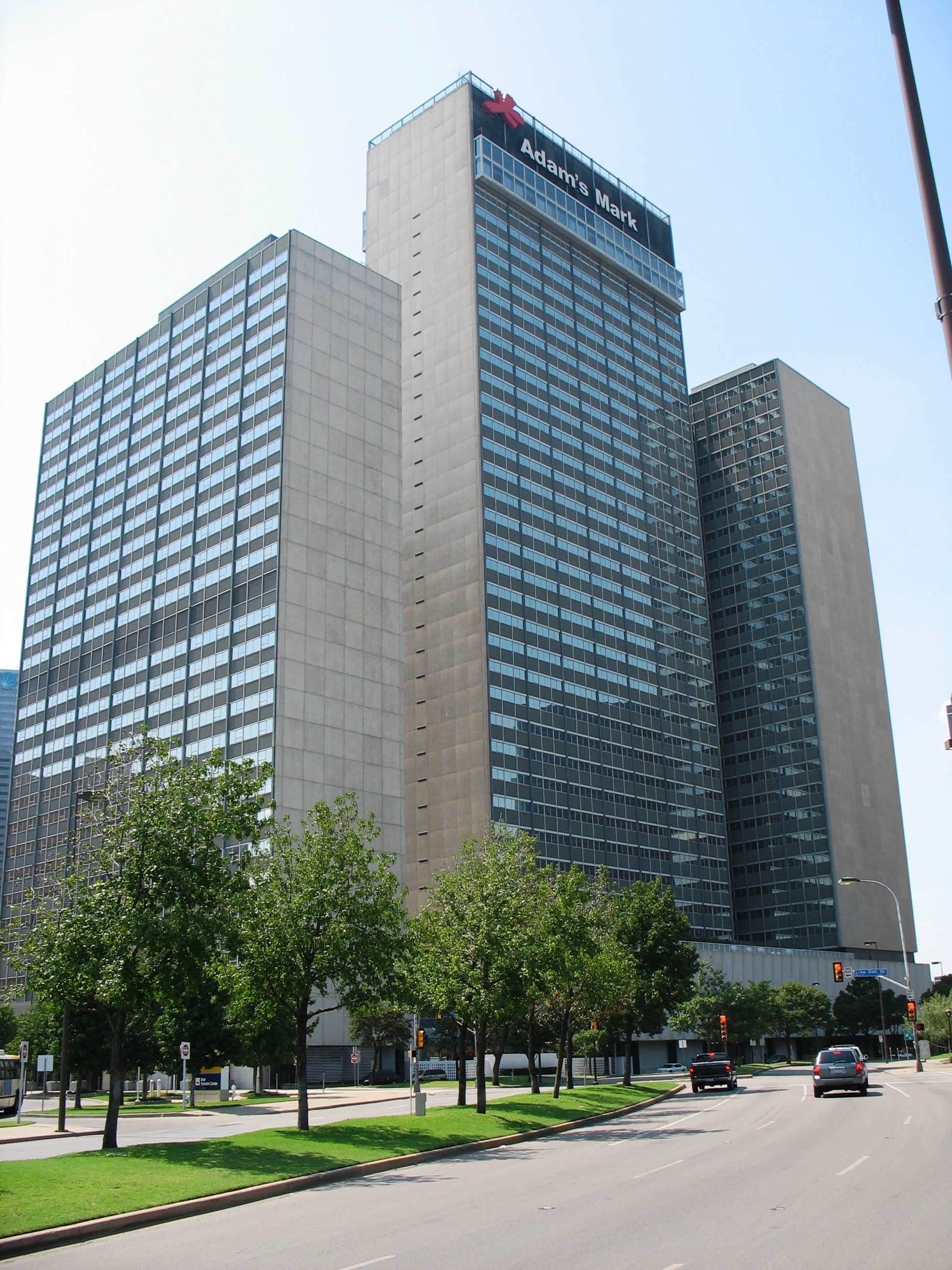 Sheraton Dallas in Downtown Dallas: A Sky-High Landmark with 1,840 Rooms Adam'sMarkComplex.jpg