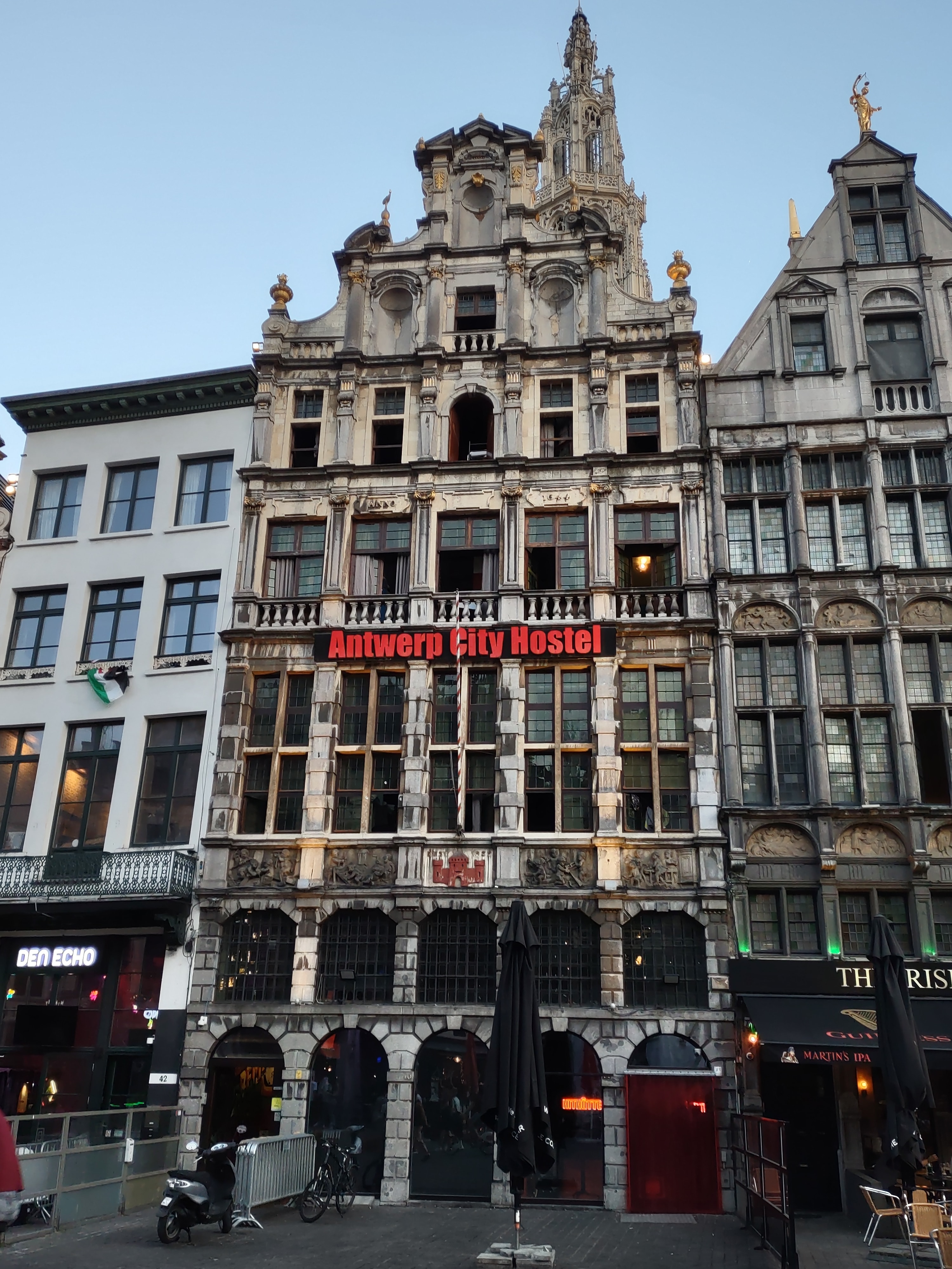 Antwerp City Hostel, Antwerp — A Front-Row Seat on Great Market Square Antwerp City Hostel, Antwerp.jpg