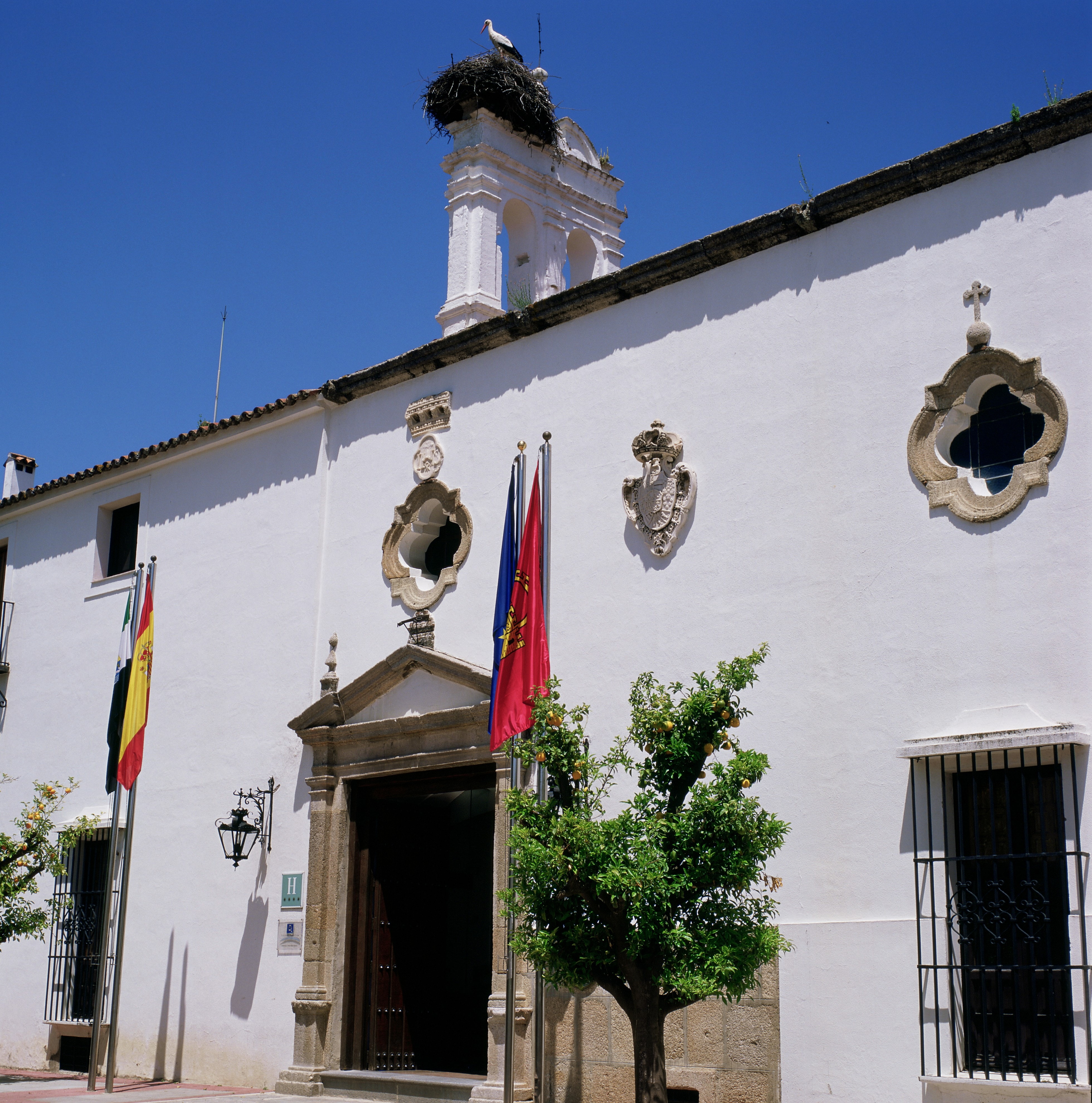 Parador de Turismo de Mérida in Mérida: A Historic Convent Stay in the Heart of Extremadura Parador de Mérida 2.jpg