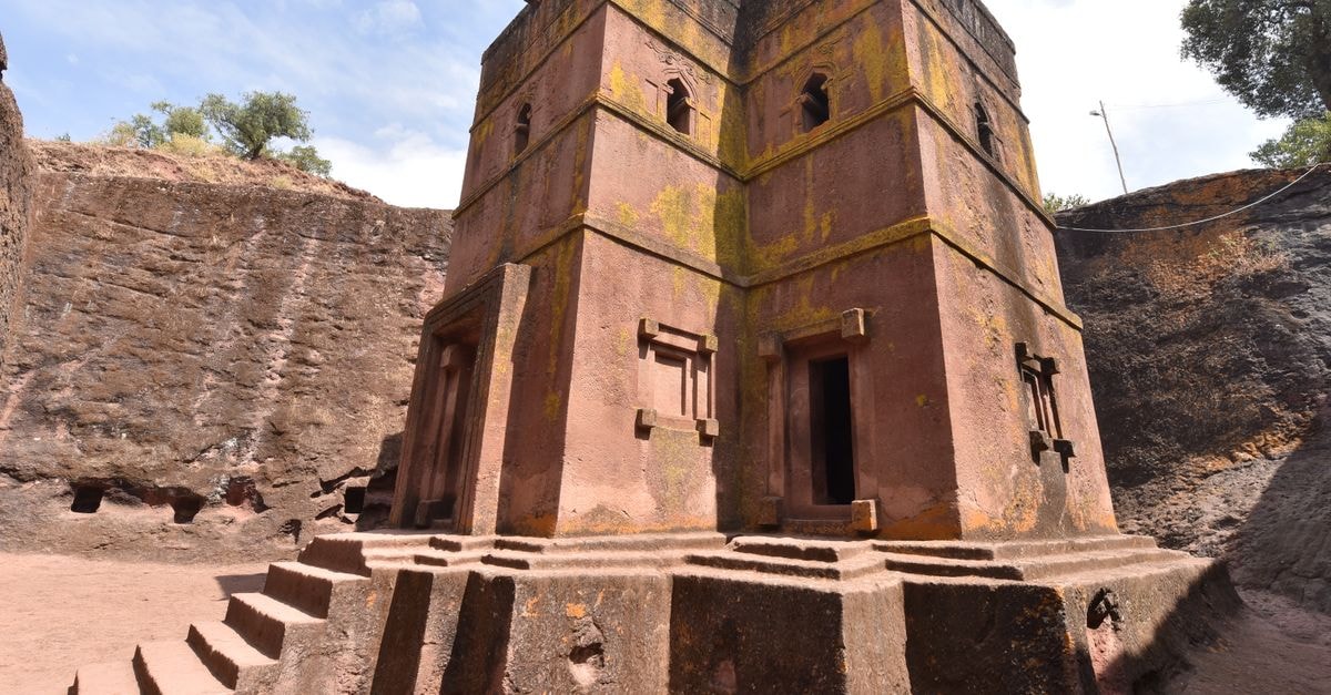 Stunning view of the rock-hewn Church of Saint George in Lalibela, Ethiopia.