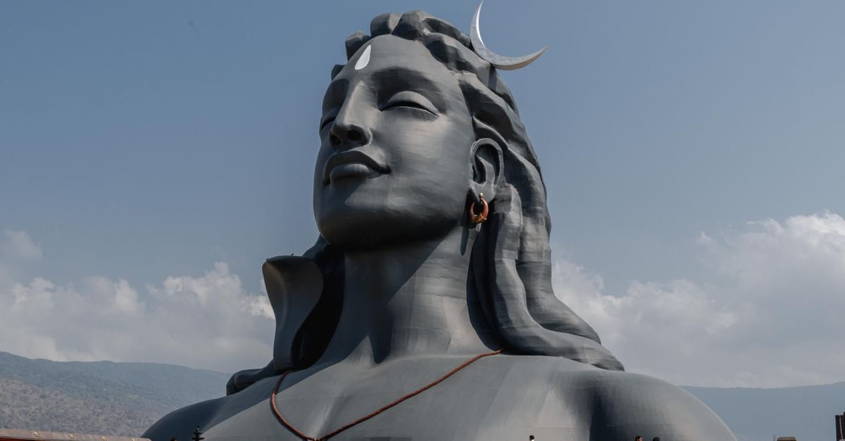 Sibi Lodge, Coimbatore — A Heritage Stay Near Central Station The Adiyogi statue stands prominently at Isha Foundation in Coimbatore, India, against a clear sky.