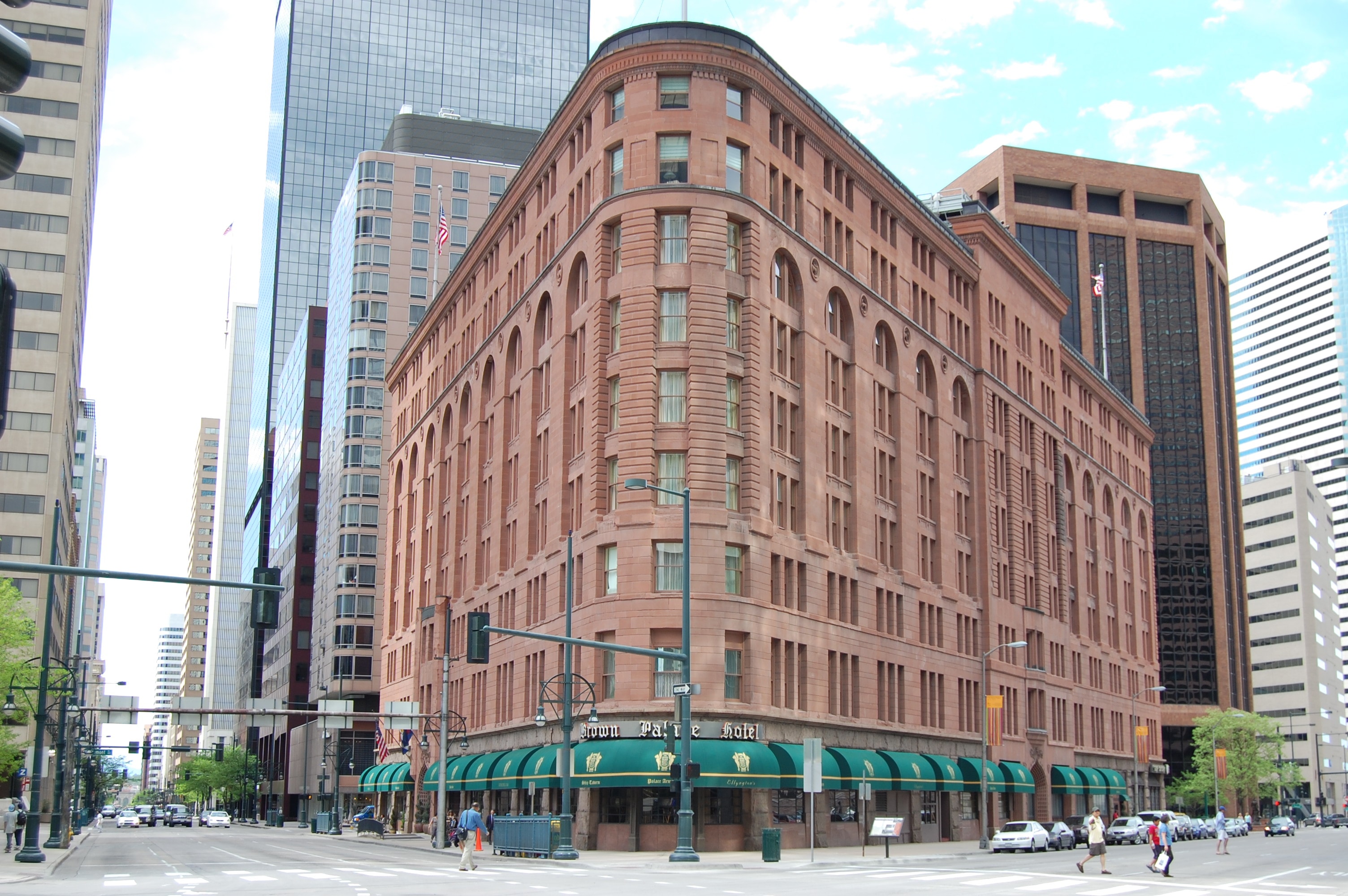 Brownpalace1.JPG