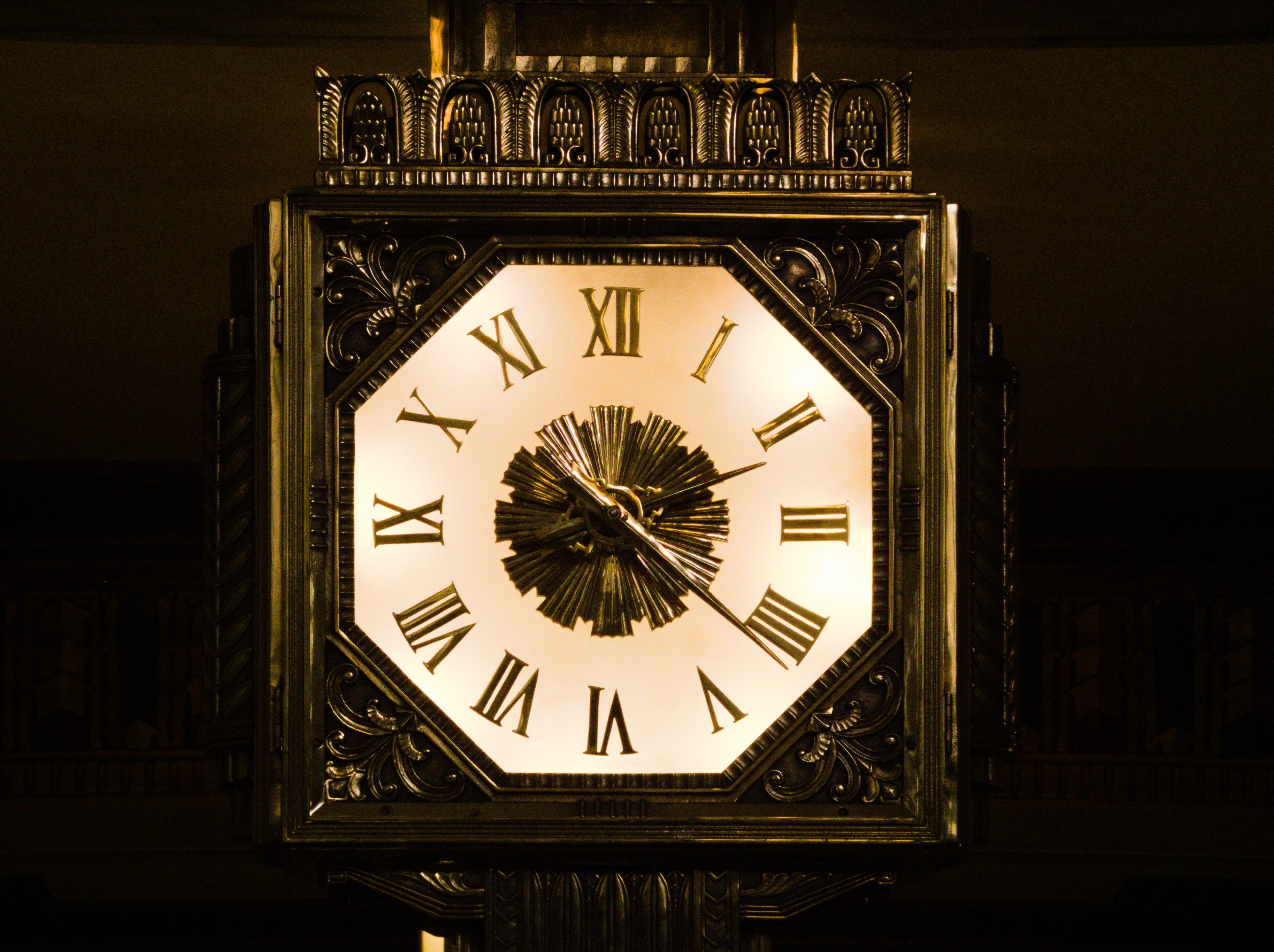 Koppers Holdings: A Restructuring Story Priced for Slower Growth Illustration for Koppers Holdings: A Restructuring Story Priced for Slower Growth: Clock in the Koppers Building, 2022-11-29, 01.jpg