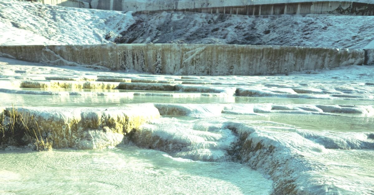 Anantapur Travel Guide: Heritage, Heat and Quiet Wonders Discover the mesmerizing travertine terraces of Pamukkale, Turkey in this breathtaking landscape photo.