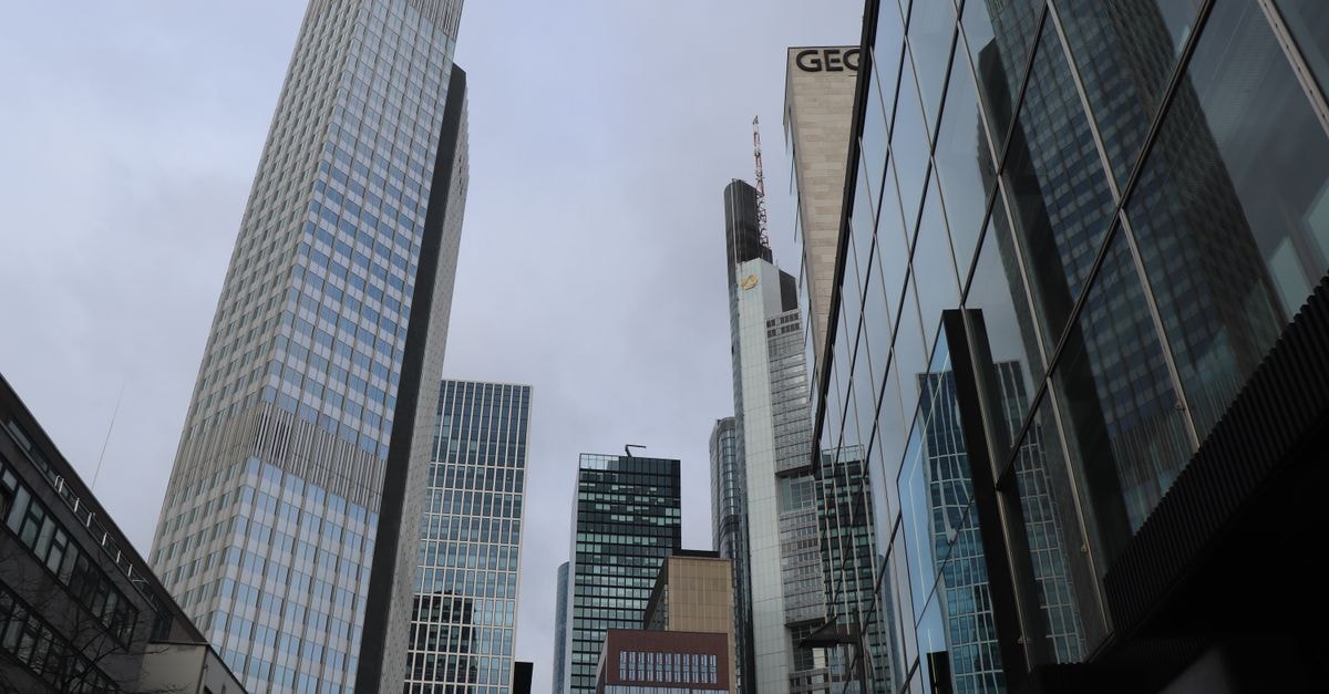Nykredit Initiates Alibaba Stake as Insider Buying and Analyst Optimism Persist A view of Frankfurt's skyscrapers showcasing modern architecture and office buildings.