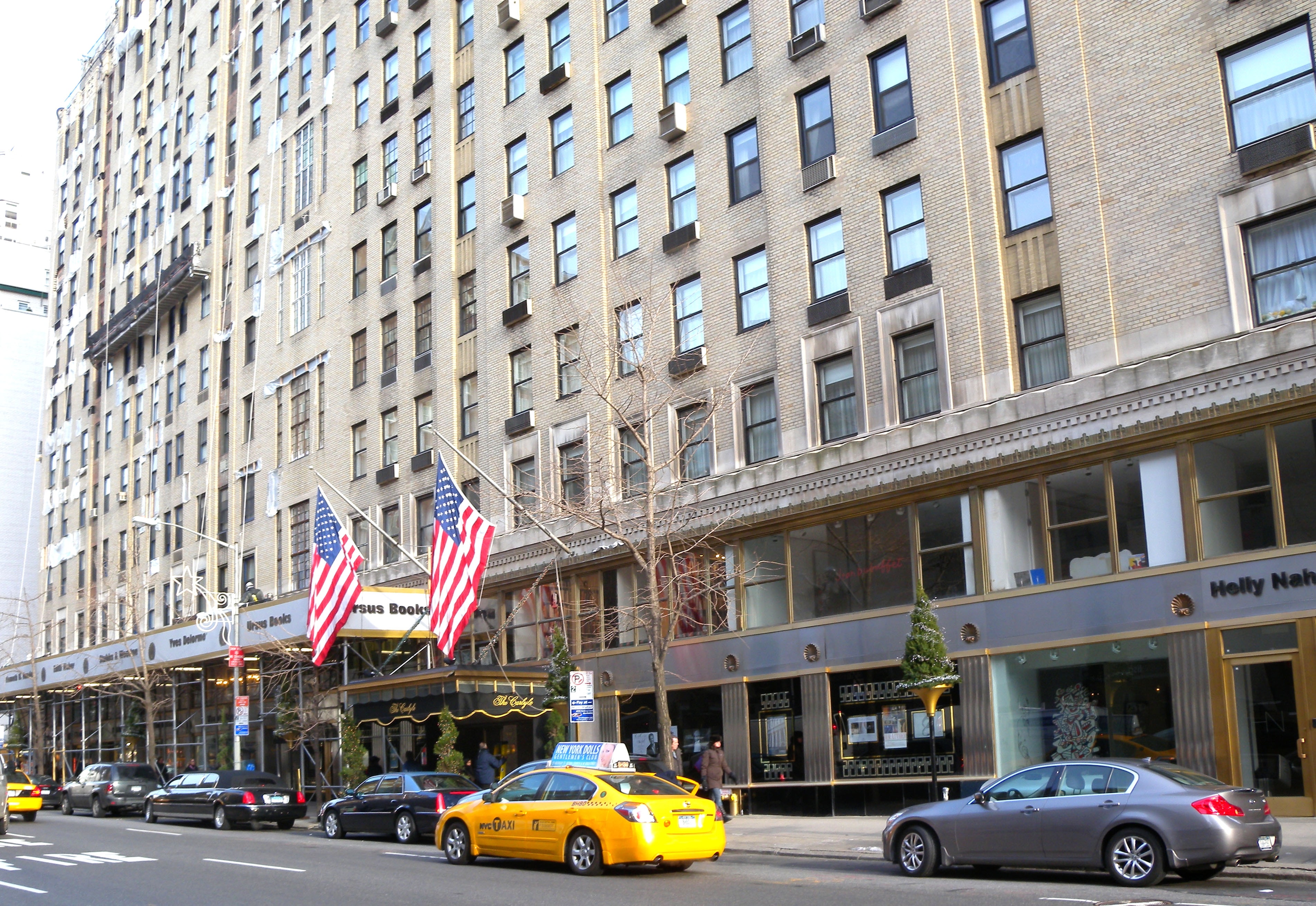 Carlyle Hotel Madison 76 jeh.JPG
