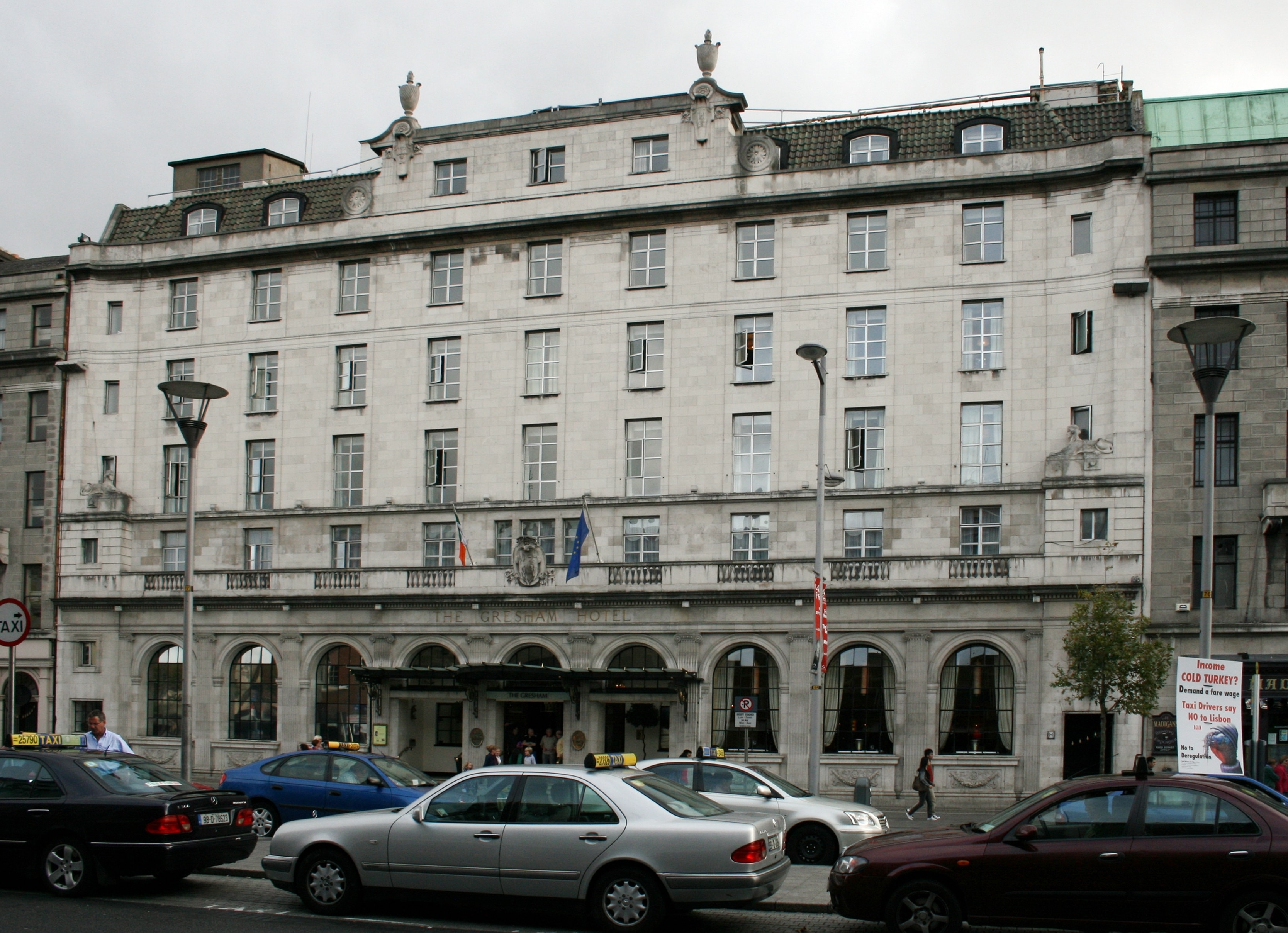 2009 09 27 Ireland Dublin Gresham Hotel 038a.jpg