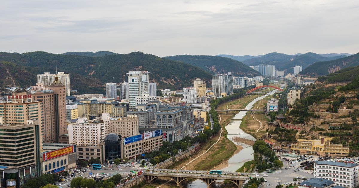 Lanzhou travel guide: a Yellow River city worth slowing for Explore the vibrant mix of modern architecture and natural landscapes in Yan'an, Shaanxi, China.