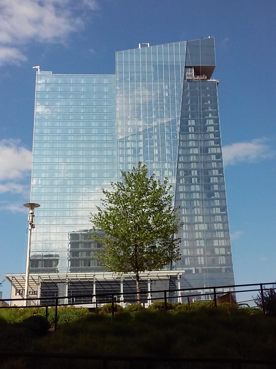 Hilton Cleveland Downtown:The Mall 上的天際線住宿 Hilton Cleveland.jpg